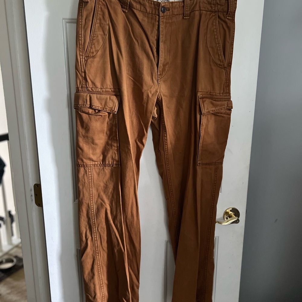 Eddie Bauer Men's Tan Cargo Pants